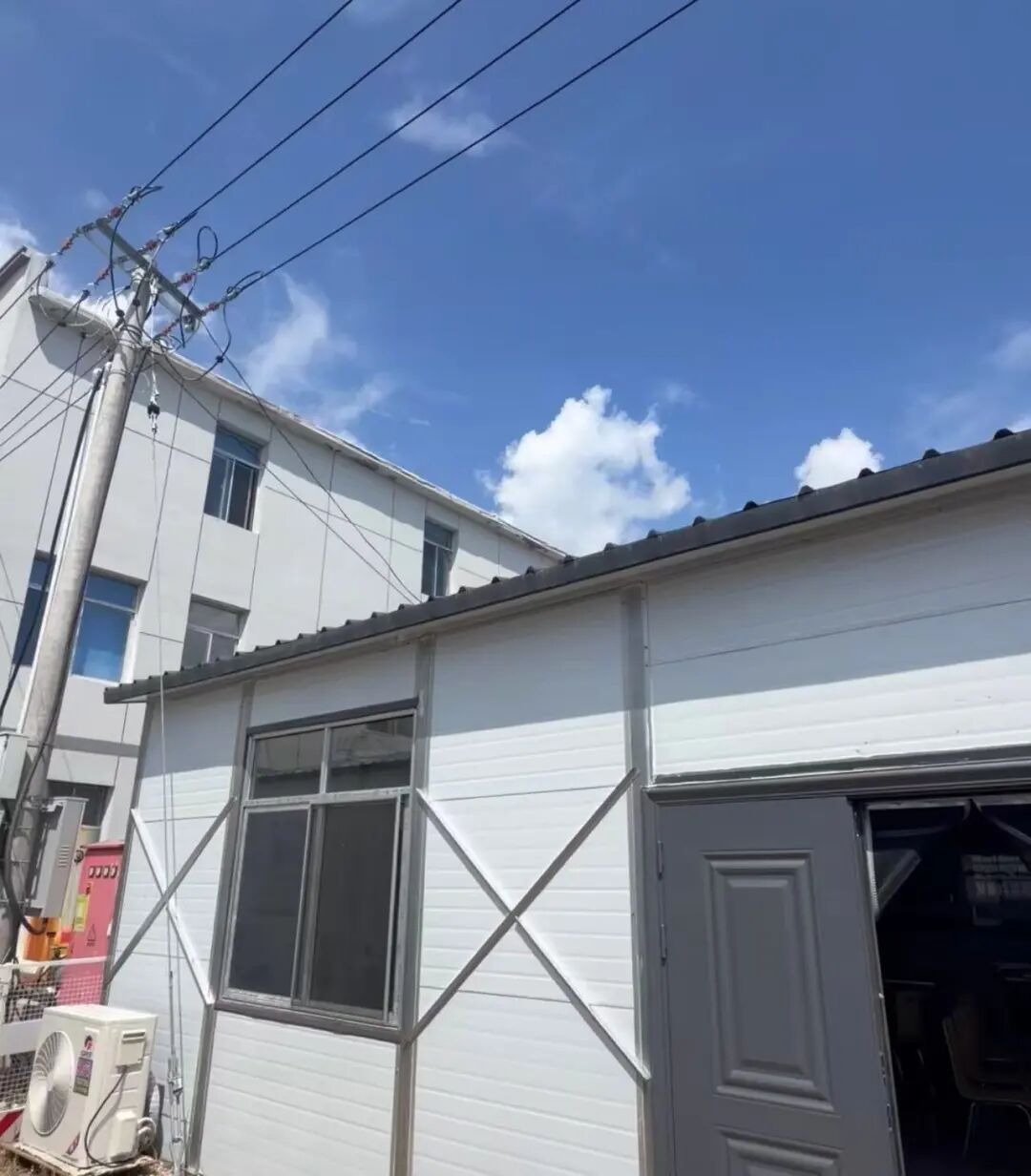 中央考核巡查组：食堂建在高压线下，这个问题没注意到吗？